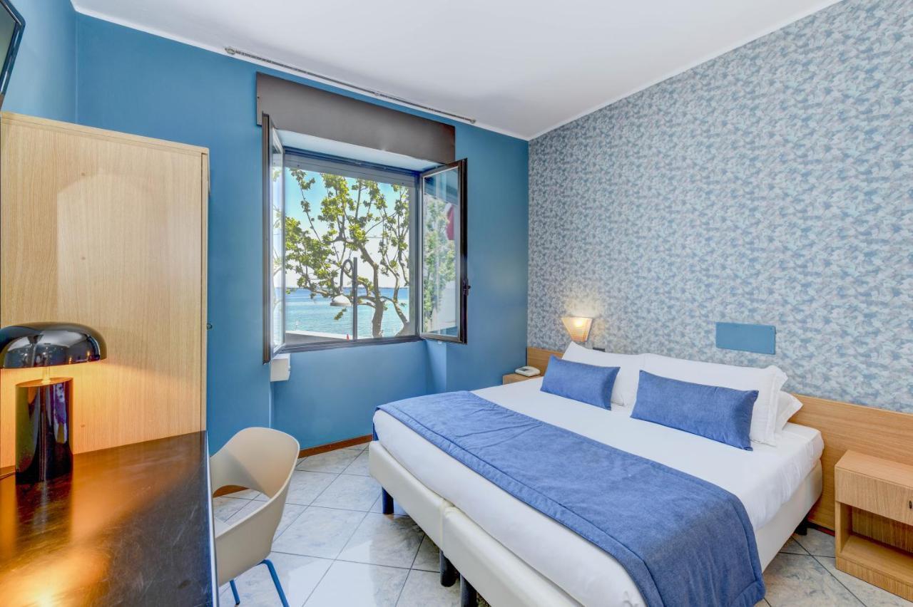 Hotel Aurora Desenzano del Garda Ngoại thất bức ảnh