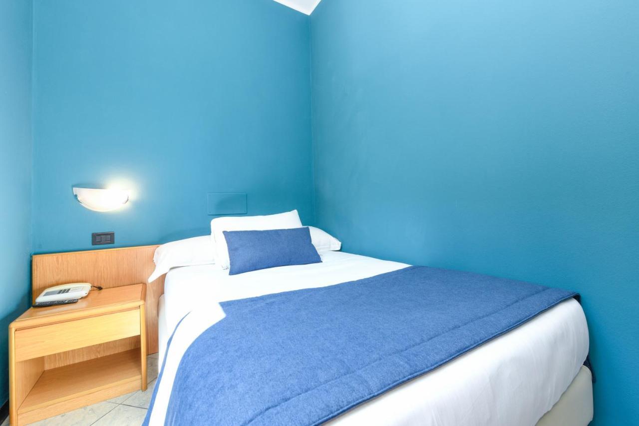 Hotel Aurora Desenzano del Garda Ngoại thất bức ảnh