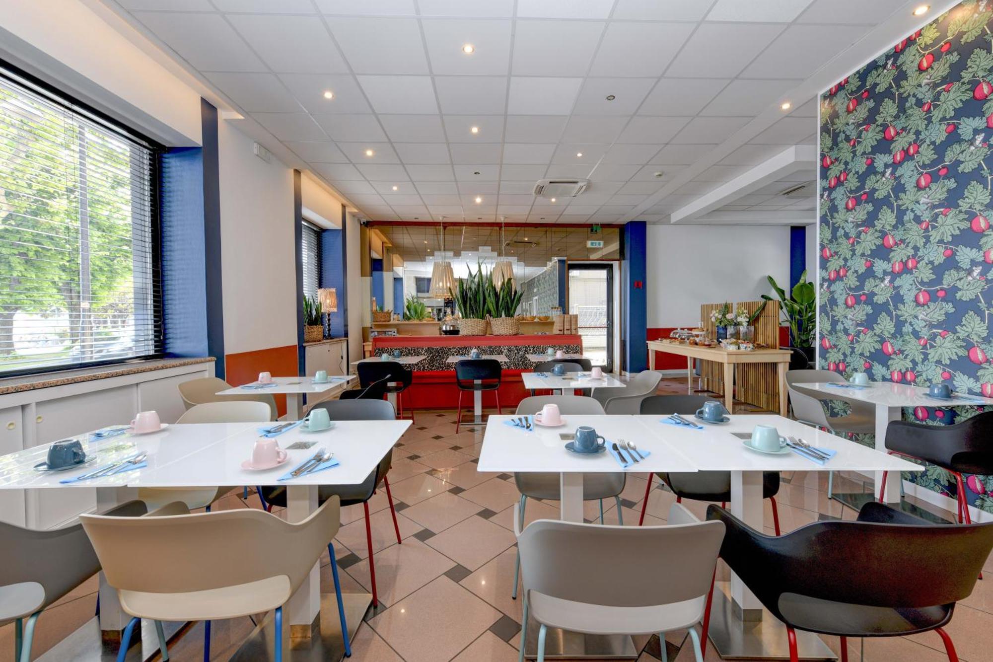 Hotel Aurora Desenzano del Garda Ngoại thất bức ảnh