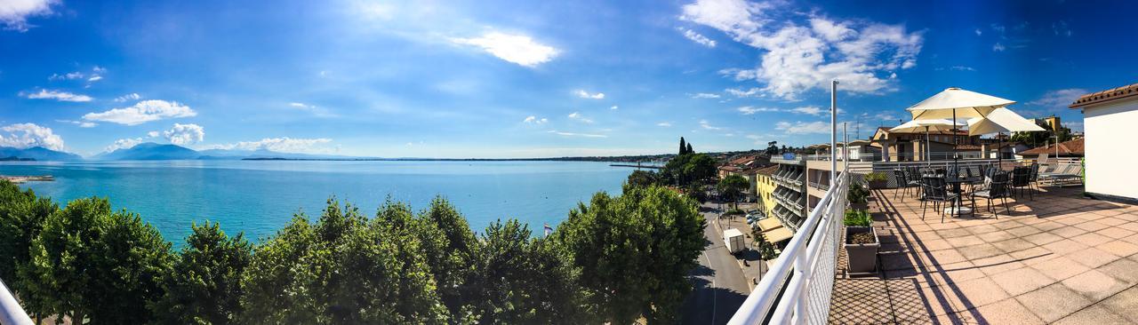 Hotel Aurora Desenzano del Garda Ngoại thất bức ảnh